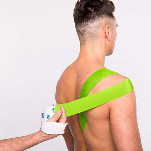 Taping a deviant shoulder position step 4